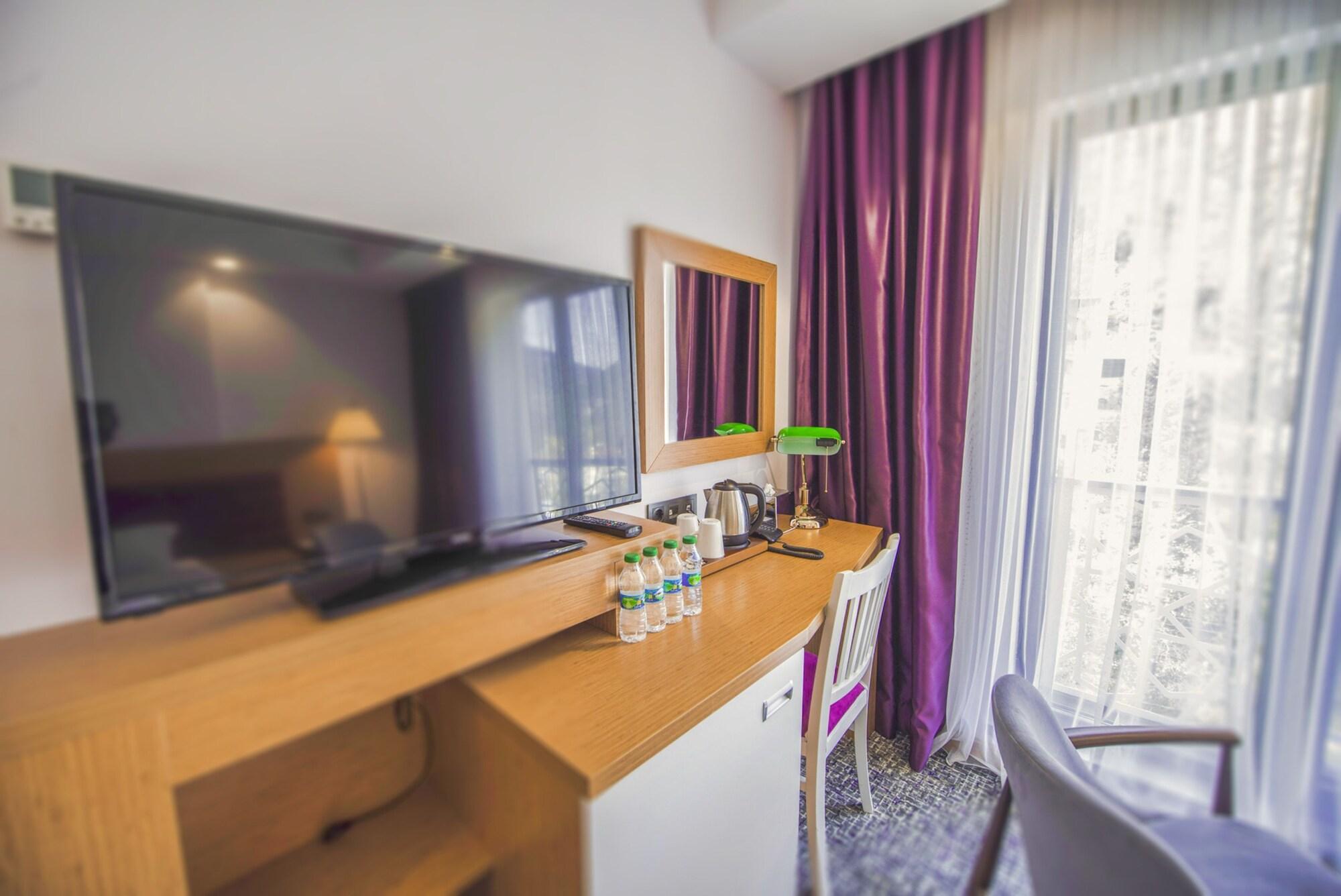 Golden Inn Hotel Uzungoel Eksteriør billede