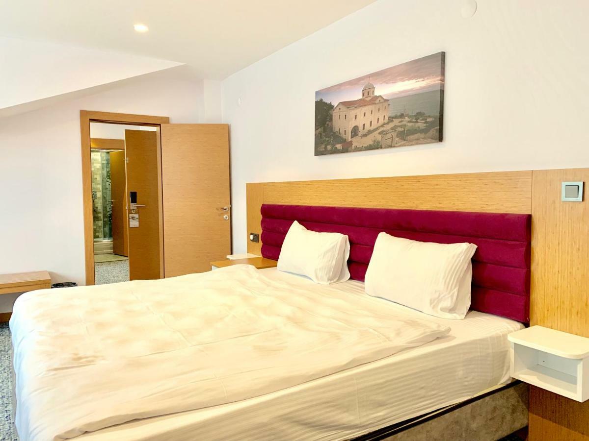 Golden Inn Hotel Uzungoel Eksteriør billede
