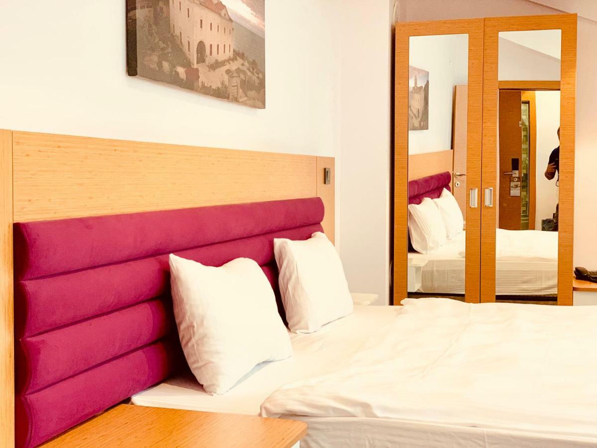 Golden Inn Hotel Uzungoel Eksteriør billede